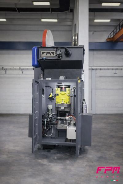 DELLAVIA CAGLIARI Ø 150 mm Presse à vis de forgeage